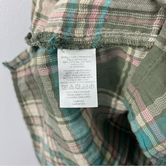 LOFT Size Small Puff Sleeve Plaid Gauzy Blouse Green - Picture 5 of 6